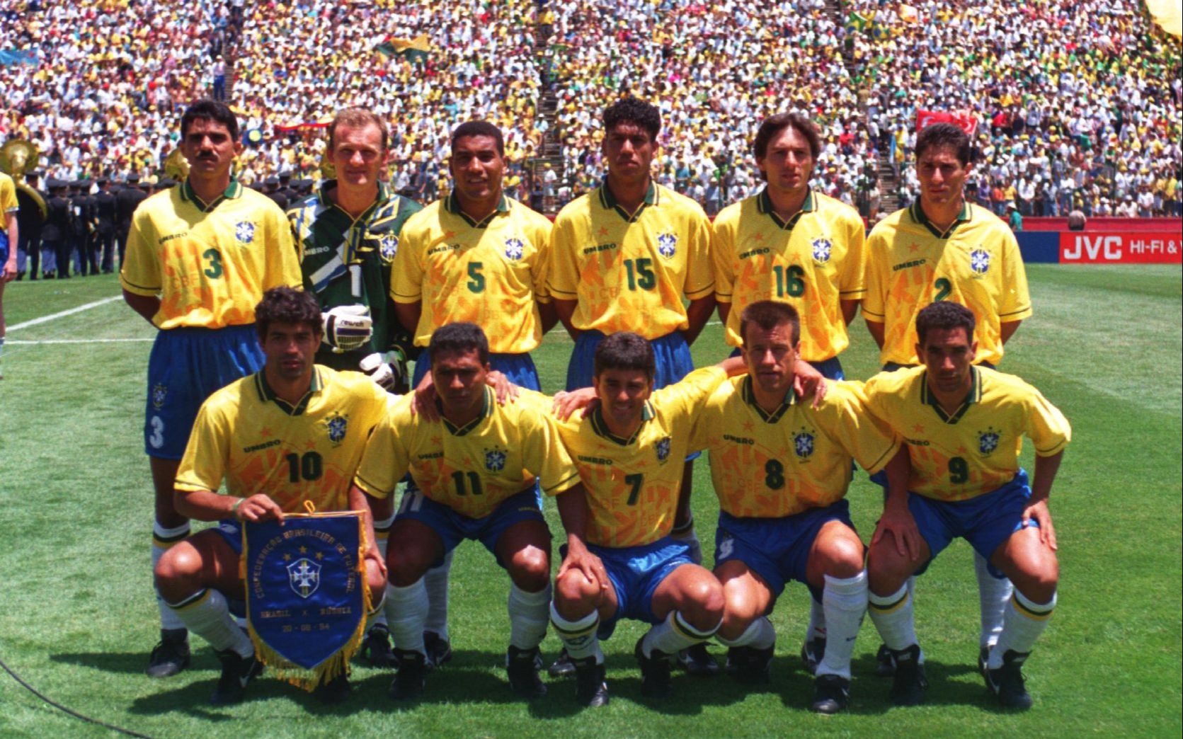 国际乒联发布百年乒乓纪录片官方认证马龙为世界乒坛的GOAT(图1)