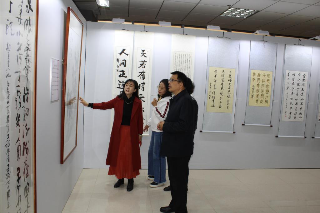 跨越时空一睹“壁上丹青”神韵风采(图1)